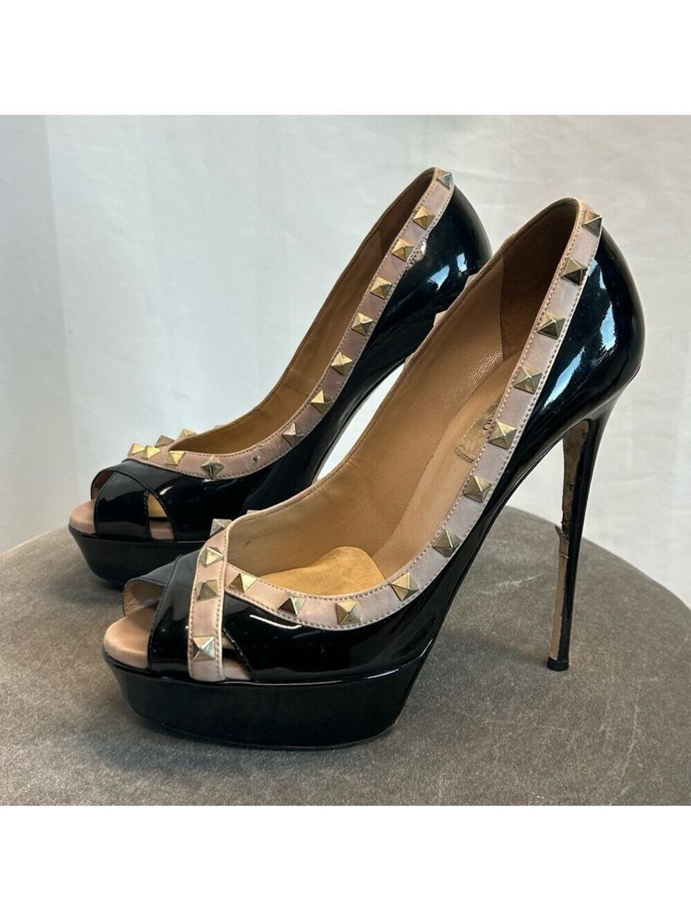 Valentino Rockstud platform peep-toe pumps black patent leather Sz 38.5